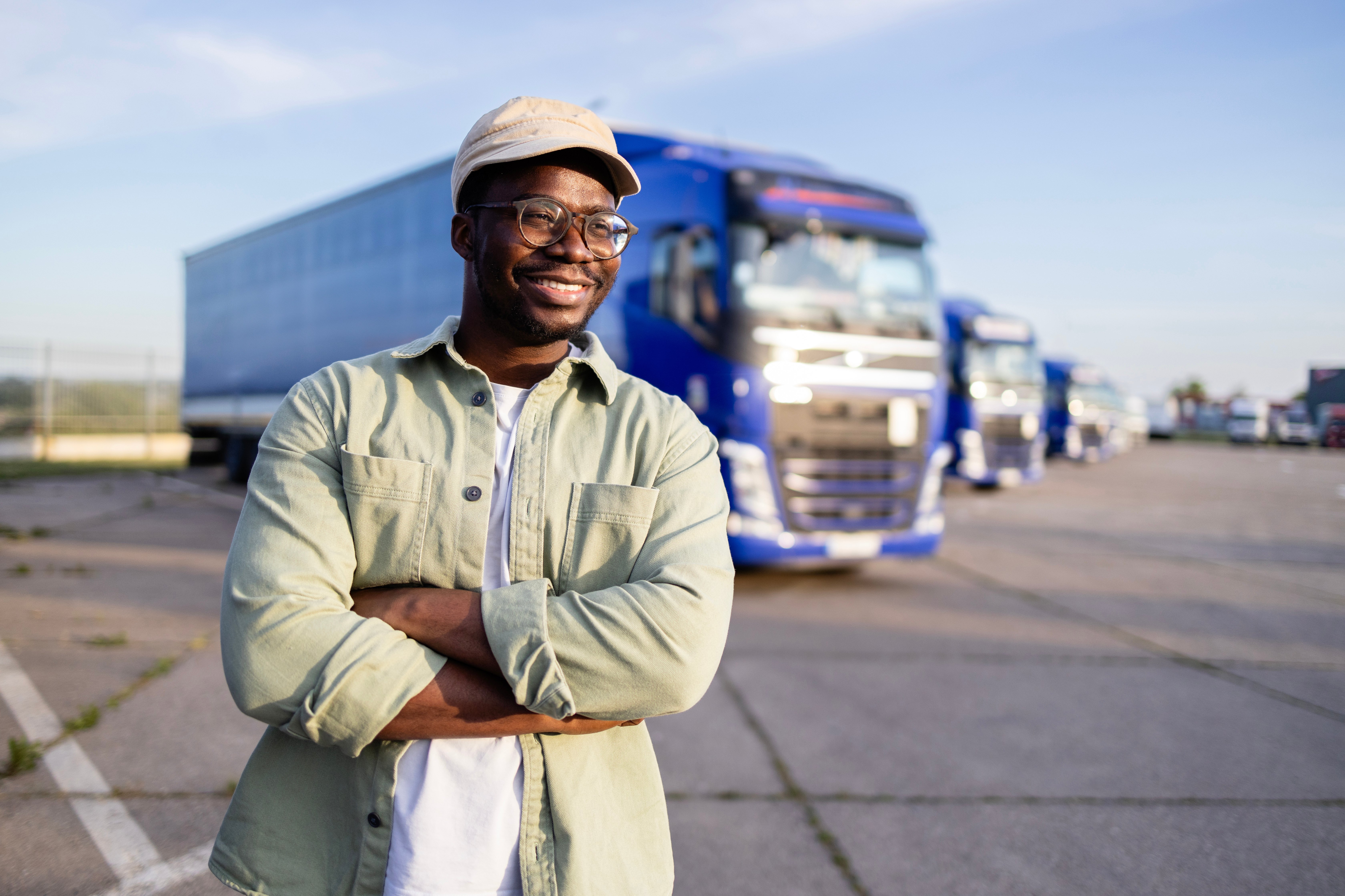 truck-driver-fleet-02