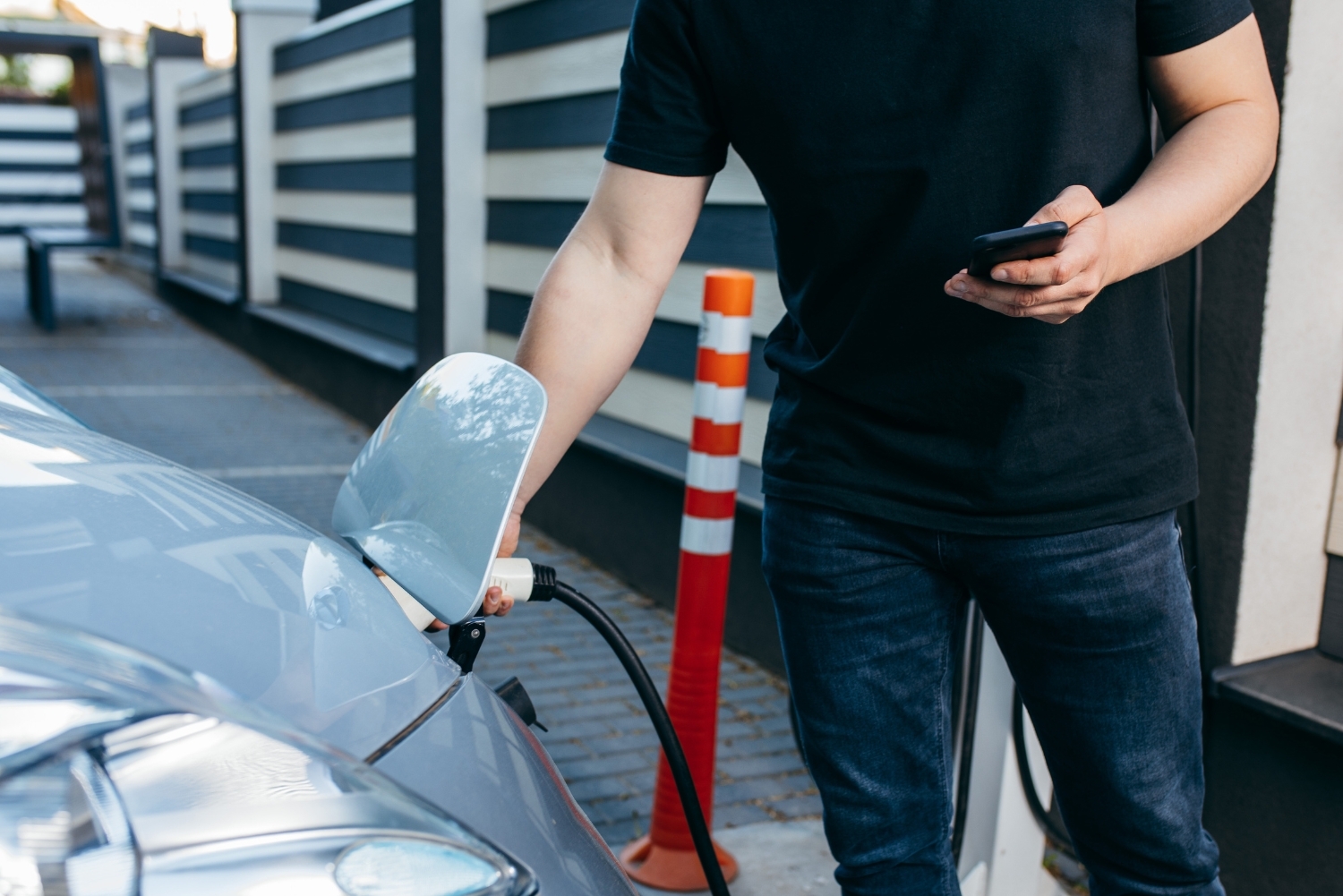 Quanto consuma davvero un’auto elettrica