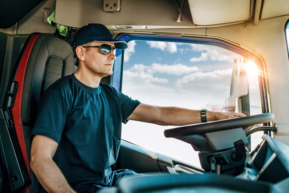 5 Ways to Improve Driver Safety With Fleet Management Solutions